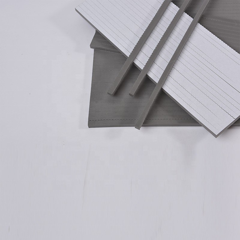 Συνηθισμένο γκρίζο φύλλο ελαστικού εκτόξευσης για την κοπή μούχλας 40-45 βαθμούς C