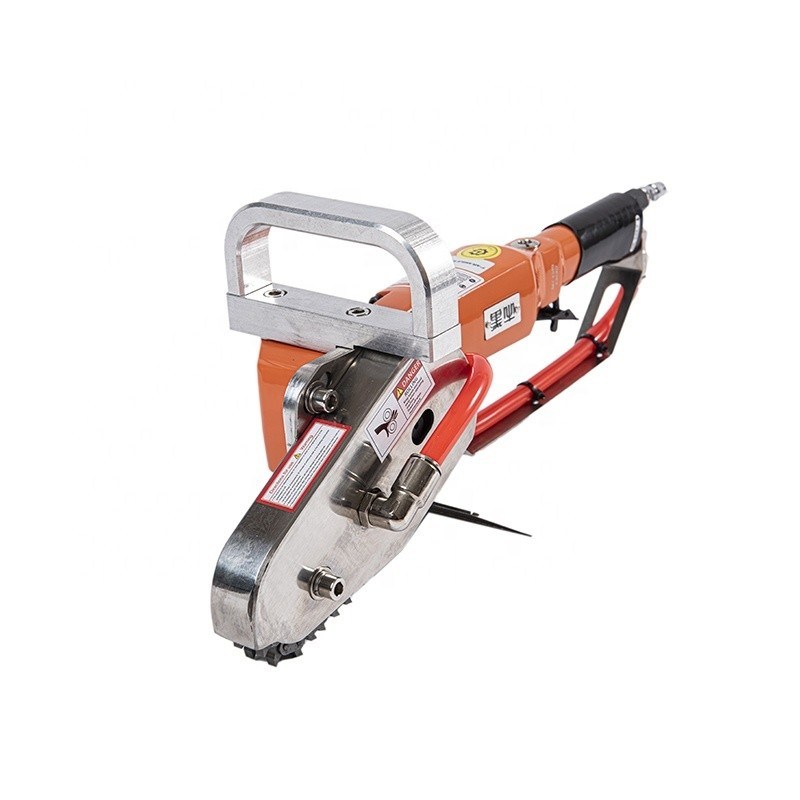 Ημιαυτόματος συμπιεστής για την απομάκρυνση αποβλήτων από την απόρριψη χαρτονιού κυματοειδούς χαρτιού