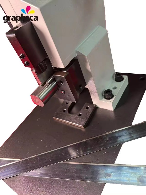 Επαγγελματικό εργαλείο χειροκίνητης κατασκευής πετσέτας για την κοπή/κατεργασία/αποκοπή ράβδων χάλυβα G.W. 35kg