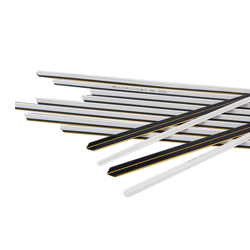 0.5*1,5 mm μήκος πλέγματος με βάση το πίνακα πίεσης για το κοπτήρα πετσέτας από φύλλο πλακόν PVC